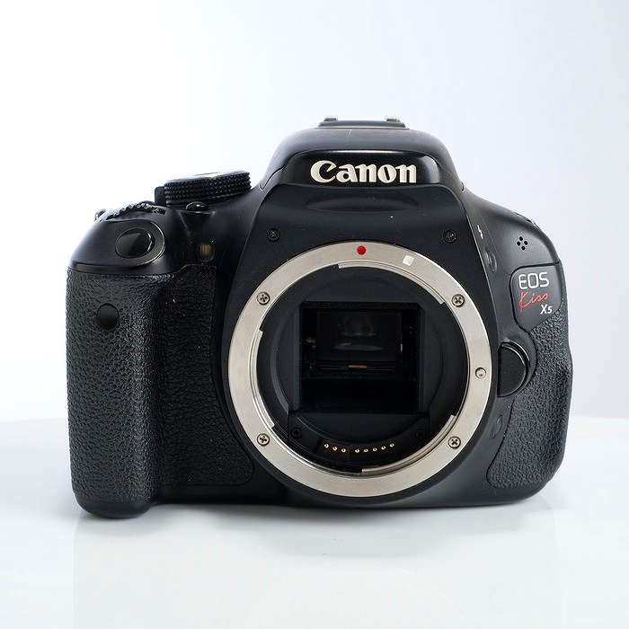 【中古】ｷﾔﾉﾝ EOS KISS X5 ﾎﾞﾃﾞｲ 価値づける：C「檸檬社 秋葉原店店卸し資産」【デジタル一眼】商いもの吊りひも：2111040322934