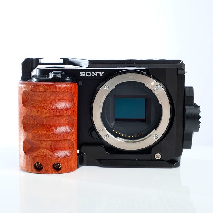 【中古】 (ソニー) SONY VLOGCAM ZV-E10 B Overseas Models【中古写真機 デジタル一眼】 位置づける：B