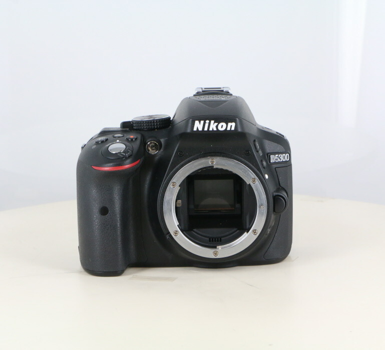 【中古】 (ニコン) Nikon D5300 ﾎﾞﾃﾞｨ ﾌﾞﾗｯｸ【中古写真機 デジタル一眼】 位置づける：B