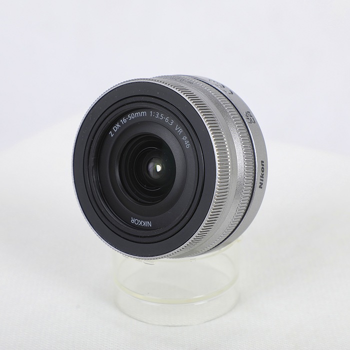 【中古】 (ニコン) Nikon Z DX 16-50/F3.5-6.3 VR シルバー【中古レンズ AFレンズ】 ランク:B|カメラのナニワ