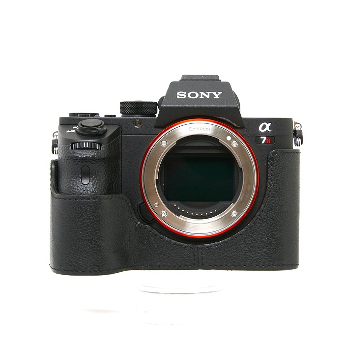 【中古】 (ソニー) SONY α7R II 上半身 [ILCE-7RM2]【中古写真機 デジタル一眼】 序列付ける：AB