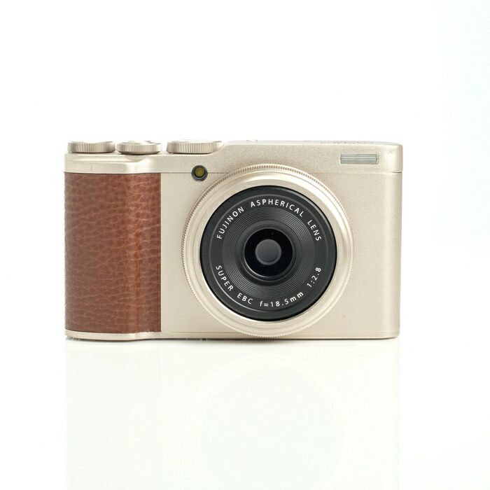 【中古】 (フジフイルム) FUJIFILM XF10 ｼｬﾝﾊﾟﾝｺﾞｰﾙﾄﾞ【中古写真機 コンパクトデジカメ】 価値づける：B