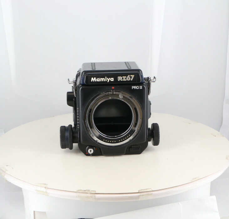 【中古】 (マミヤ) Mamiya RZ67 PROFESSIONAL II+120フィルムホルダー【中古カメラ 中判カメラ】 ランク:B|カメラのナニワ
