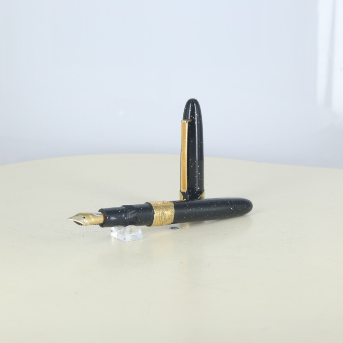 【中古】 (オマス) OMAS LasVegas 限定版 092/100【中古筆記具 中古万年筆】 ランク：AB