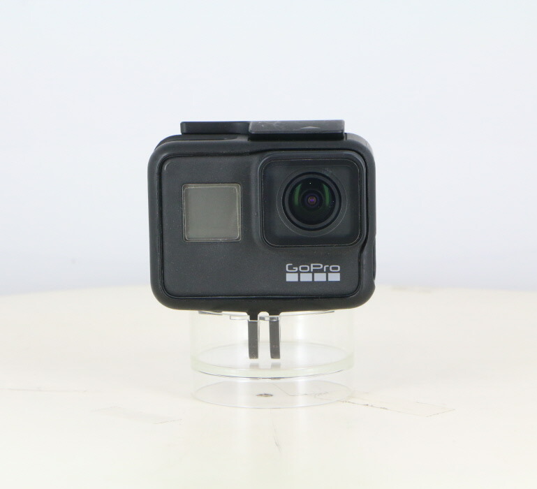 【中古】 (ゴープロ) GoPro CHDHX-701-FW HERO7 BLACK【中古ビデオカメラ 中古ｳｪｱﾗﾌﾞﾙｶﾒﾗ･ｱｸｼｮﾝｶﾑ】 ランク：B