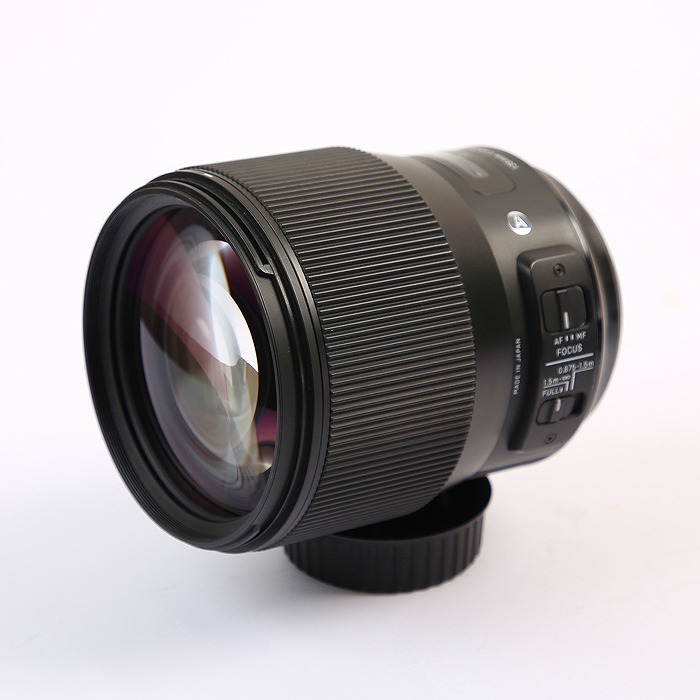 【中古】 (シグマ) SIGMA 135/F1.8 DG HSM ART NA（ニコンＦ）【中古レンズ ＡＦレンズ】 ランク：B