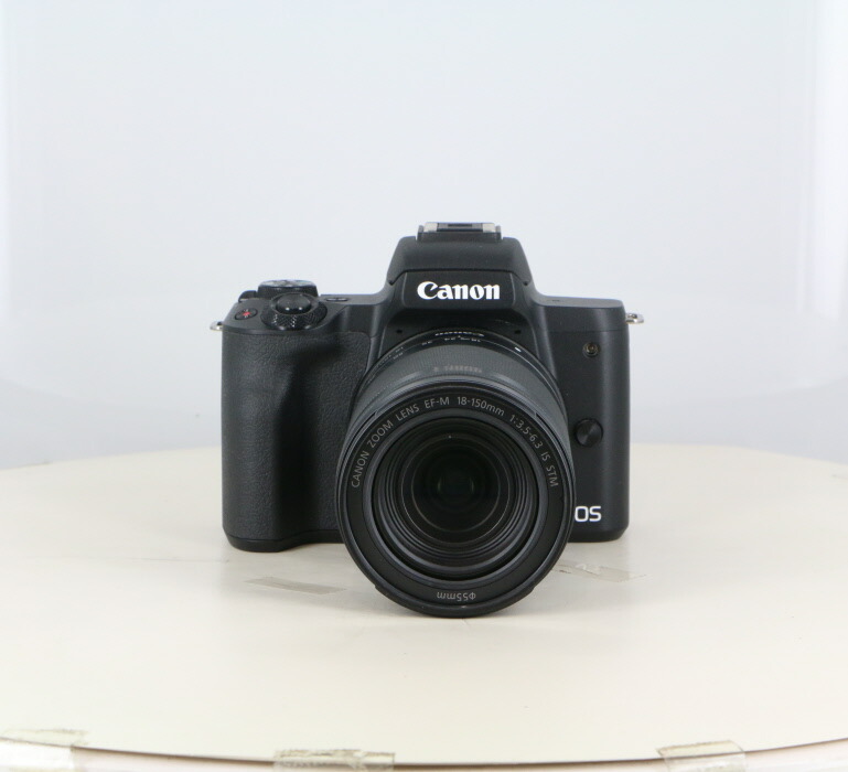 【中古】 (キヤノン) Canon EOS Kiss M+EF-M18-150 IS STM ｷｯﾄ ﾌﾞﾗｯｸ【中古写真機 デジタル一眼】 位置づける：B