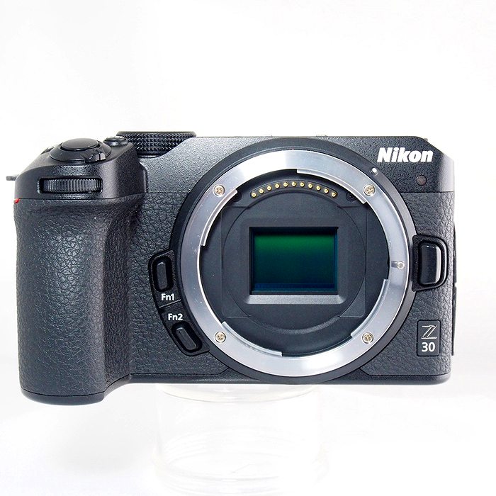【中古】ﾆｺﾝ Z 30 ﾎﾞﾃﾞｨ 位置づける：AB「写真機のナニワ 千里真っただ中店店卸し資産」【デジタル一眼】商いもの吊りひも：2221050088659