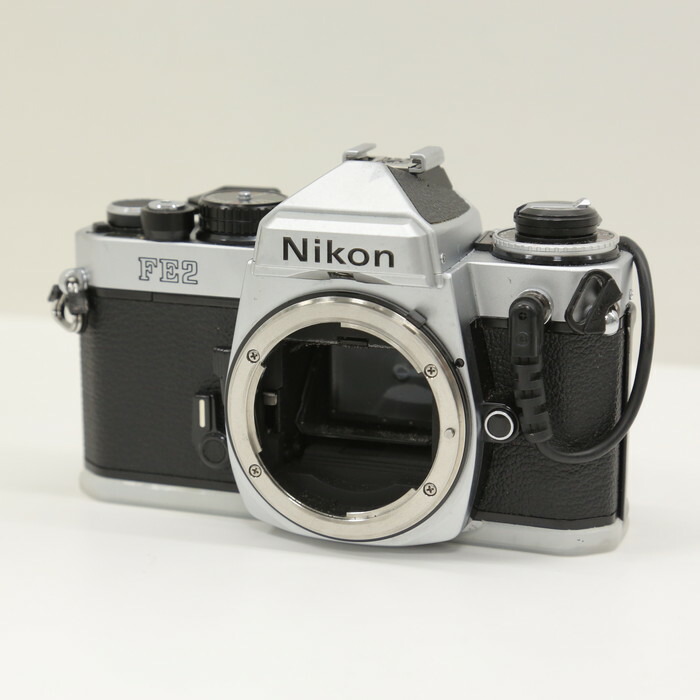 【中古】 (ニコン) Nikon FE2　ｼﾙﾊﾞｰ【中古カメラ フィルム一眼】 ランク：B