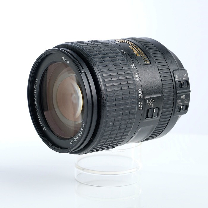 【中古】 (ニコン) Nikon AF-S DX 18-300/F3.5-6.3G ED VR【中古水晶体 ＡＦ水晶体】 価値づける：C