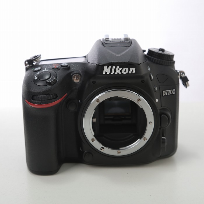 【中古】 (ニコン) Nikon D7200 ﾎﾞﾃﾞｲ【中古写真機 デジタル一眼】 位置づける：B