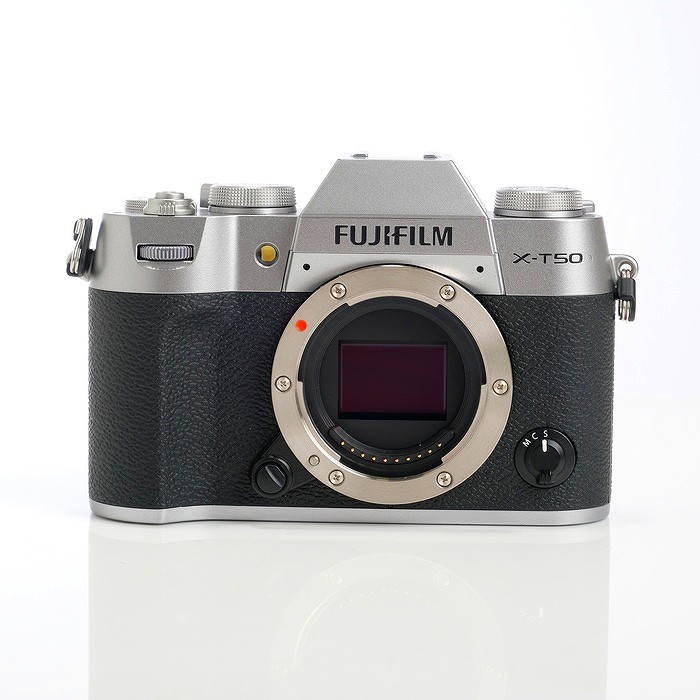 【中古】 (フジフイルム) FUJIFILM X-T50　ｼﾙﾊﾞｰ ﾎﾞﾃﾞｲ【中古カメラ デジタル一眼】 ランク：B