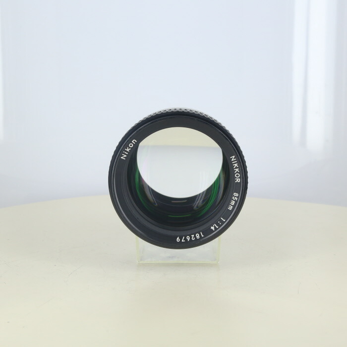 【中古】 (ニコン) Nikon Ai 85/1.4s【中古水晶体 ＭＦ水晶体】 価値づける：B