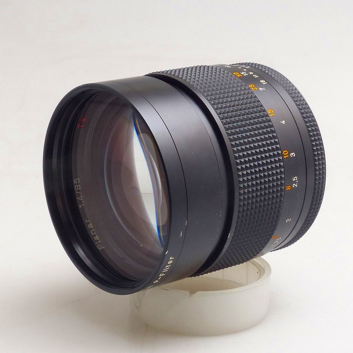 【中古】 (コンタックス) CONTAX Planar T* 85/1.4 AEG【中古水晶体 ＭＦ水晶体】 価値づける：B-