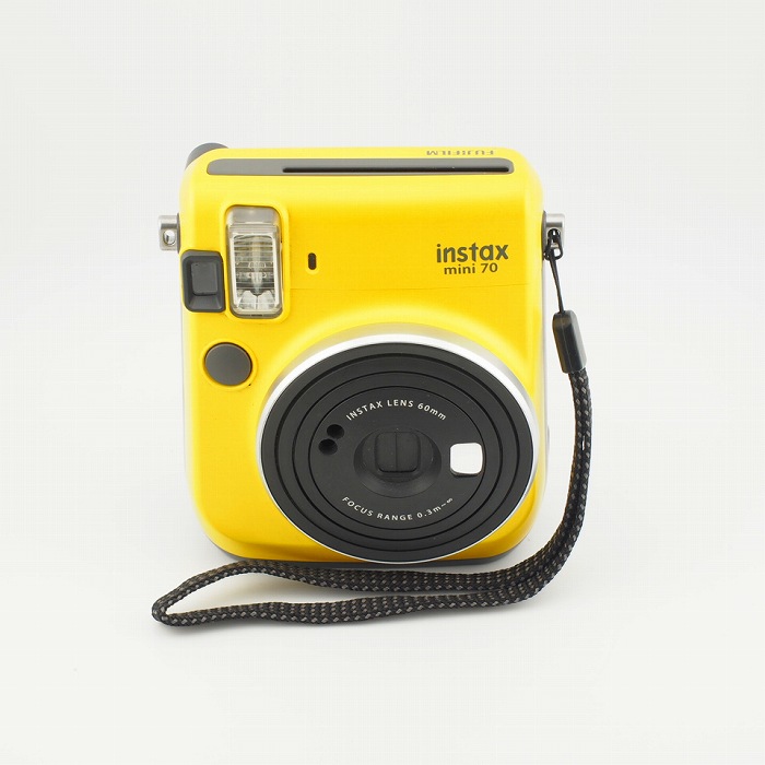 【中古】 (フジフイルム) FUJIFILM INSTAX mini 70 ﾁｴｷ ｲｴﾛｰ【中古写真機 写真フィルム写真機】 位置づける：B