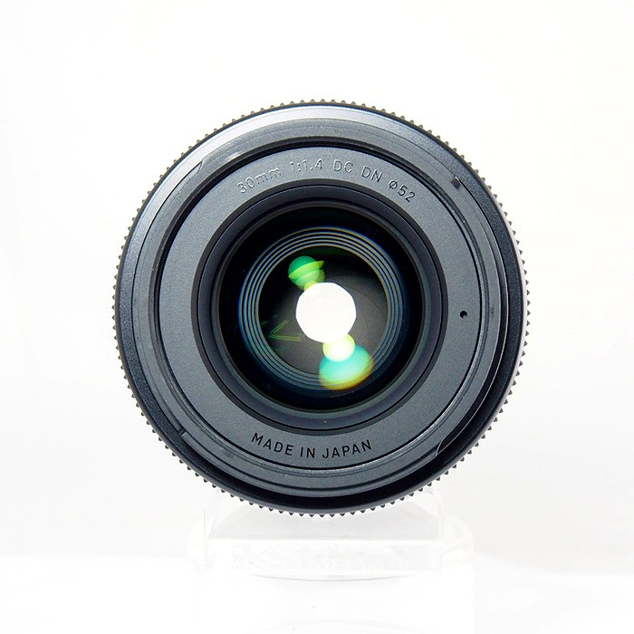 【中古】 (シグマ) SIGMA 30/F1.4 DC DN CONTEMPORARY ﾏｲｸﾛﾌｵｰｻｰｽﾞ【中古水晶体 ＡＦ水晶体】 位置づける：AB