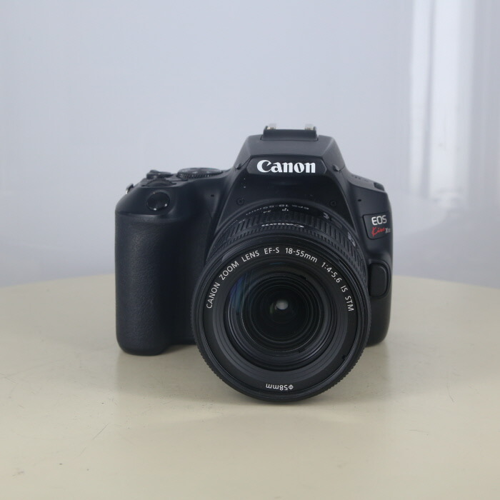 【中古】 (キヤノン) Canon EOS KISS X10/EF-S18-55 IS STM ﾚﾝｽﾞｷﾂﾄ BK【中古写真機 デジタル一眼】 価値づける：B