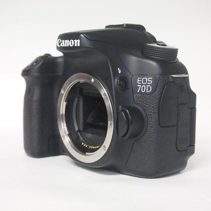 【中古】 (キヤノン) Canon EOS 70D ﾎﾞﾃﾞｨ (外国でﾓﾃﾞﾙ)【中古写真機 デジタル一眼】 序列付ける：B