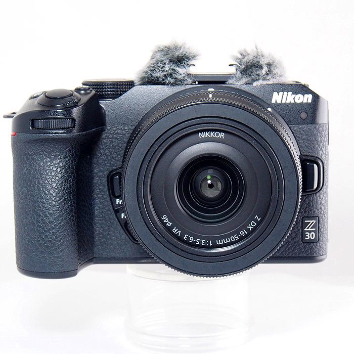 【中古】 (ニコン) Nikon Z 30 16-50 VR ﾚﾝｽﾞｷﾂﾄ【中古写真機 デジタル一眼】 序列付ける：B