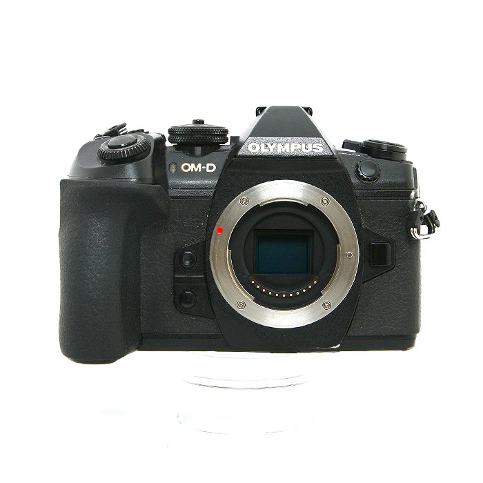 【中古】 (オリンパス) OLYMPUS OM-D E-M1 MARK2 ﾎﾞﾃﾞｲ【中古写真機 デジタル一眼】 価値づける：B