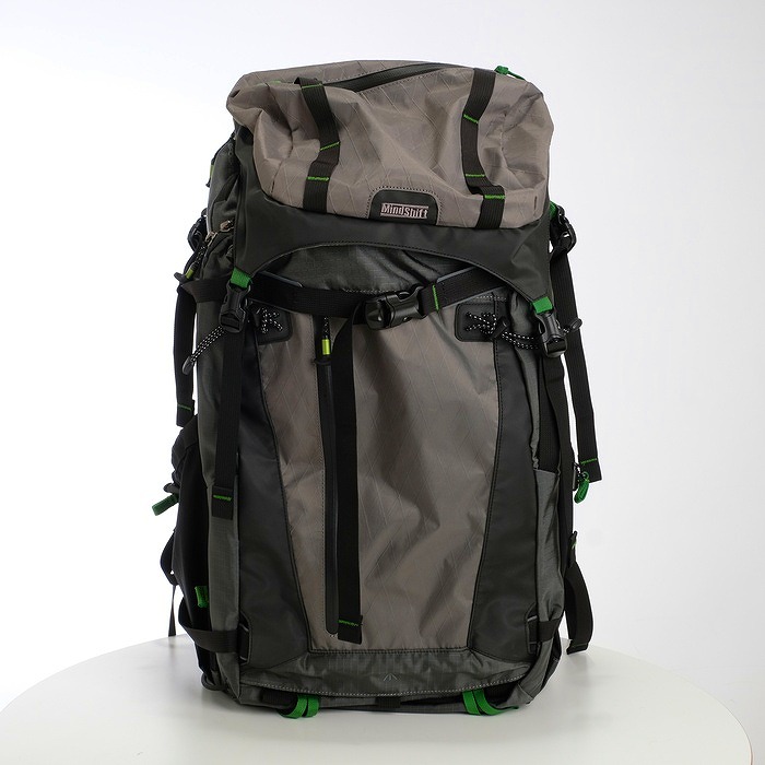【中古】 (余分の物) 余分の物 MindShift Gear BackLight Elite 45L ｽﾄｰﾑｸﾞﾚｰ【中古うしろ側 うしろ側】 序列付ける：AB