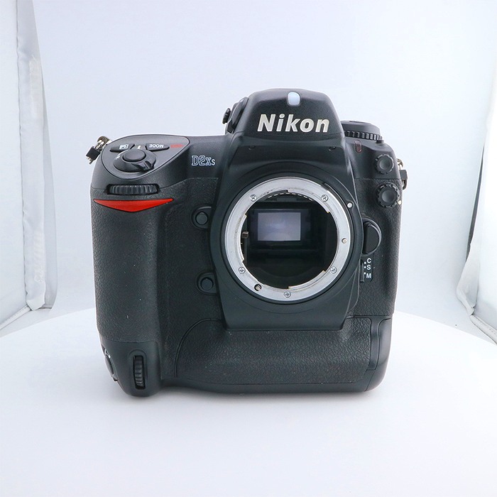 【中古】 (ニコン) Nikon D2XS【中古写真機 デジタル一眼】 位置づける：B