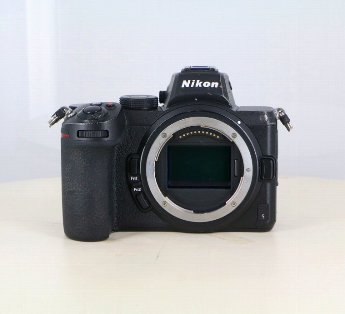 【中古】 (ニコン) Nikon Z 5 ﾎﾞﾃﾞｨ【中古写真機 デジタル一眼】 位置づける：B