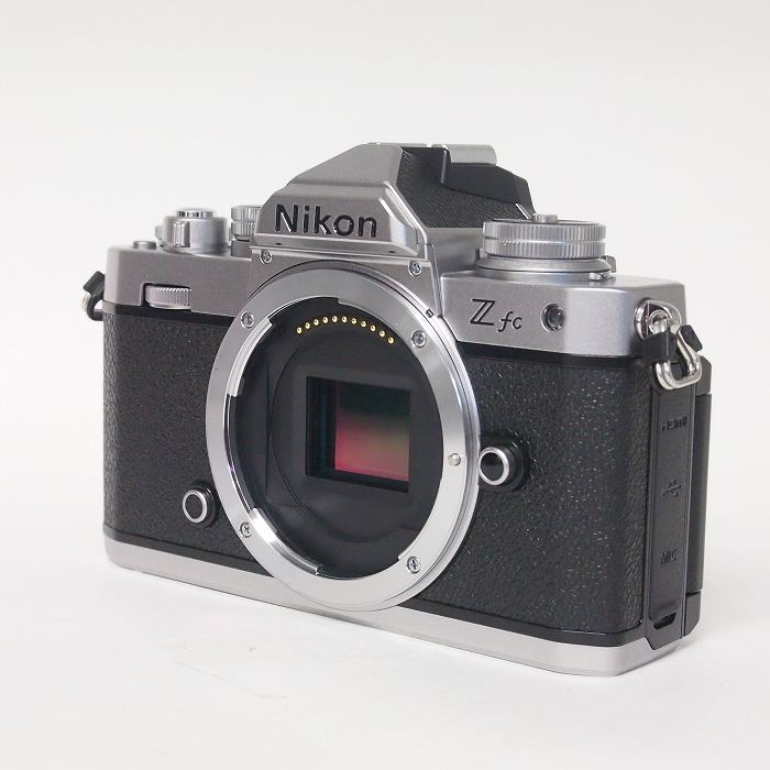 【中古】 (ニコン) Nikon Z FC ﾎﾞﾃﾞｲ ｼﾙﾊﾞｰ【中古写真機 デジタル一眼】 序列付ける：AB