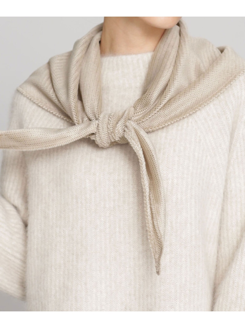 大判三角スカーフ La De ナノユニバース Maison ファッショングッズ Lyllis