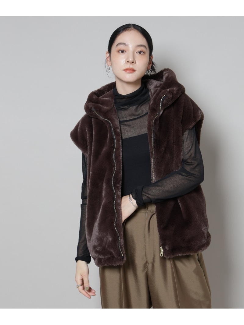 楽天市場】手洗い可 / フード付きミンク調ファーベスト B.C STOCK ベー