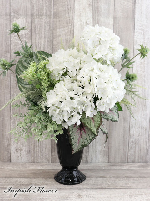 まるで本当の紫陽花みたい!大輪の紫陽花が美しいアーティフィシャル