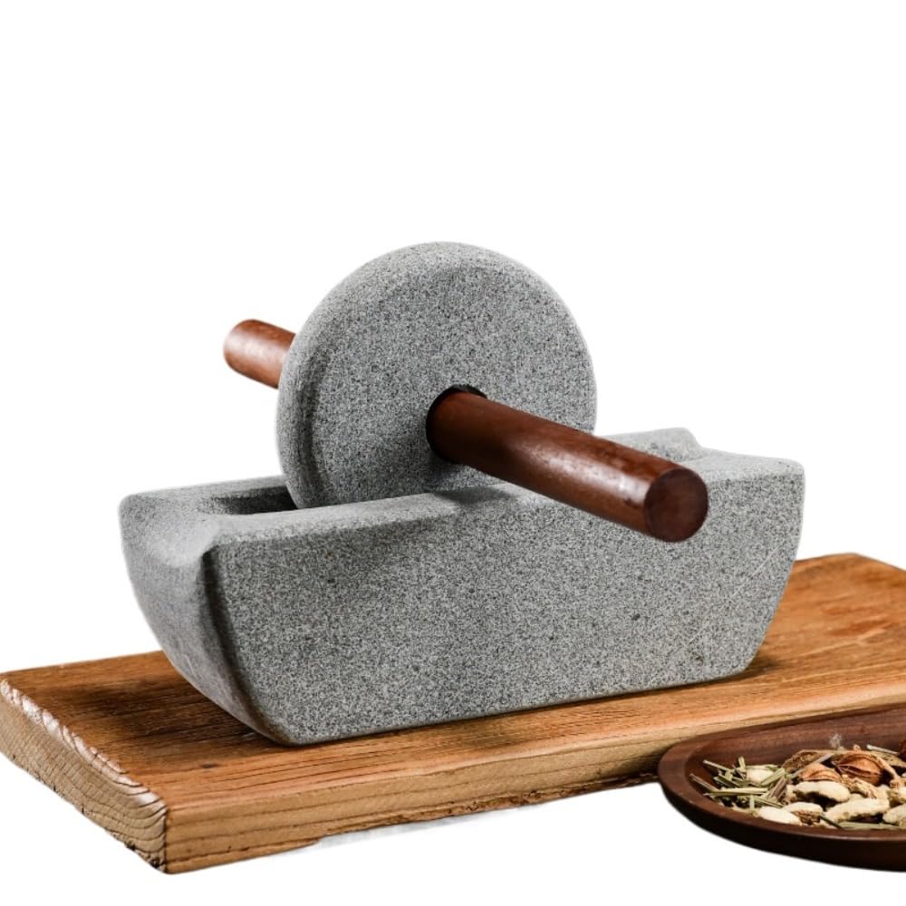 天然石製の石臼と杵は、漢方薬をはじめとする薬草をすりつぶすのに最適です。滑らかで丸みを帯びた内壁を持つ一体成型製法で作られています。料理、調味料、漢方薬店や厨房での使用など、多目的にお使いいただけます。手動式の石臼としてもお使いいただけます。 (石臼,40)｜NeoMart