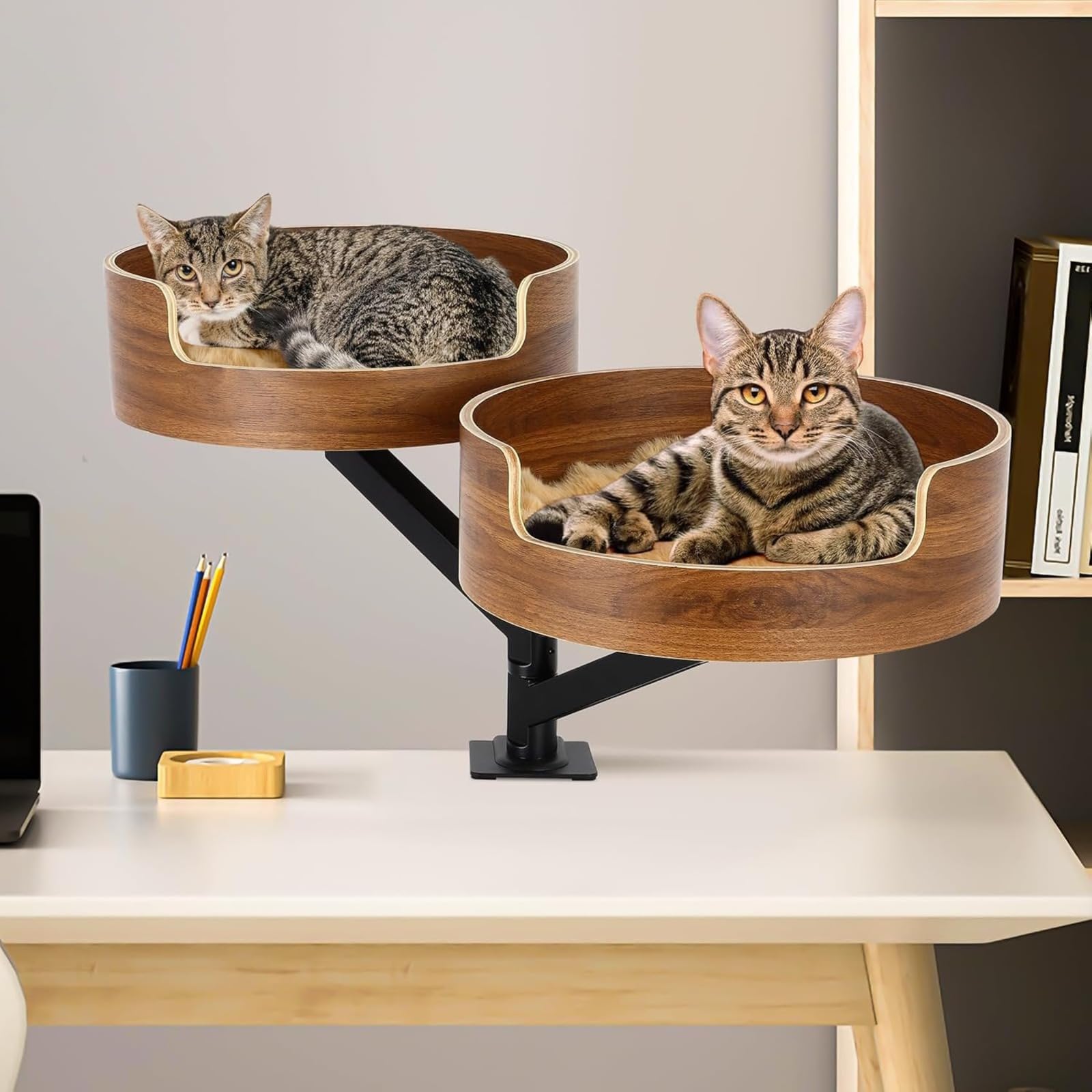 360度回転昇降式猫ベッド 机につけるベッド 木製の猫用 耐荷重20 キャットアーム 取り付けが簡単 デスク取り付け型 スタンド 頑丈なフレーム付き ペットクッション付き (二層)|NeoMart