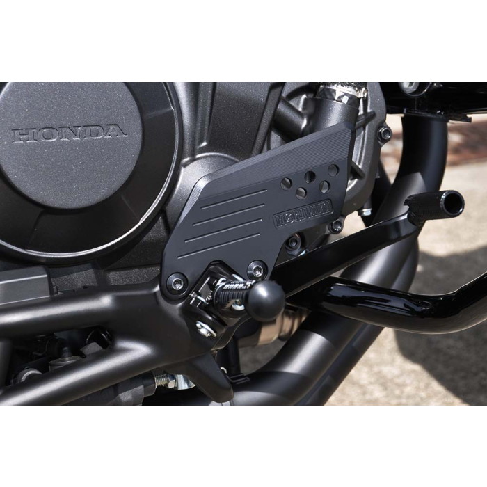 MORIWAKI ENGINEERING モリワキエンジニアリング ステップホールドプレートRebel1100 21-、Rebel1100T 23-、Rebel1100 S-Edition 25-
