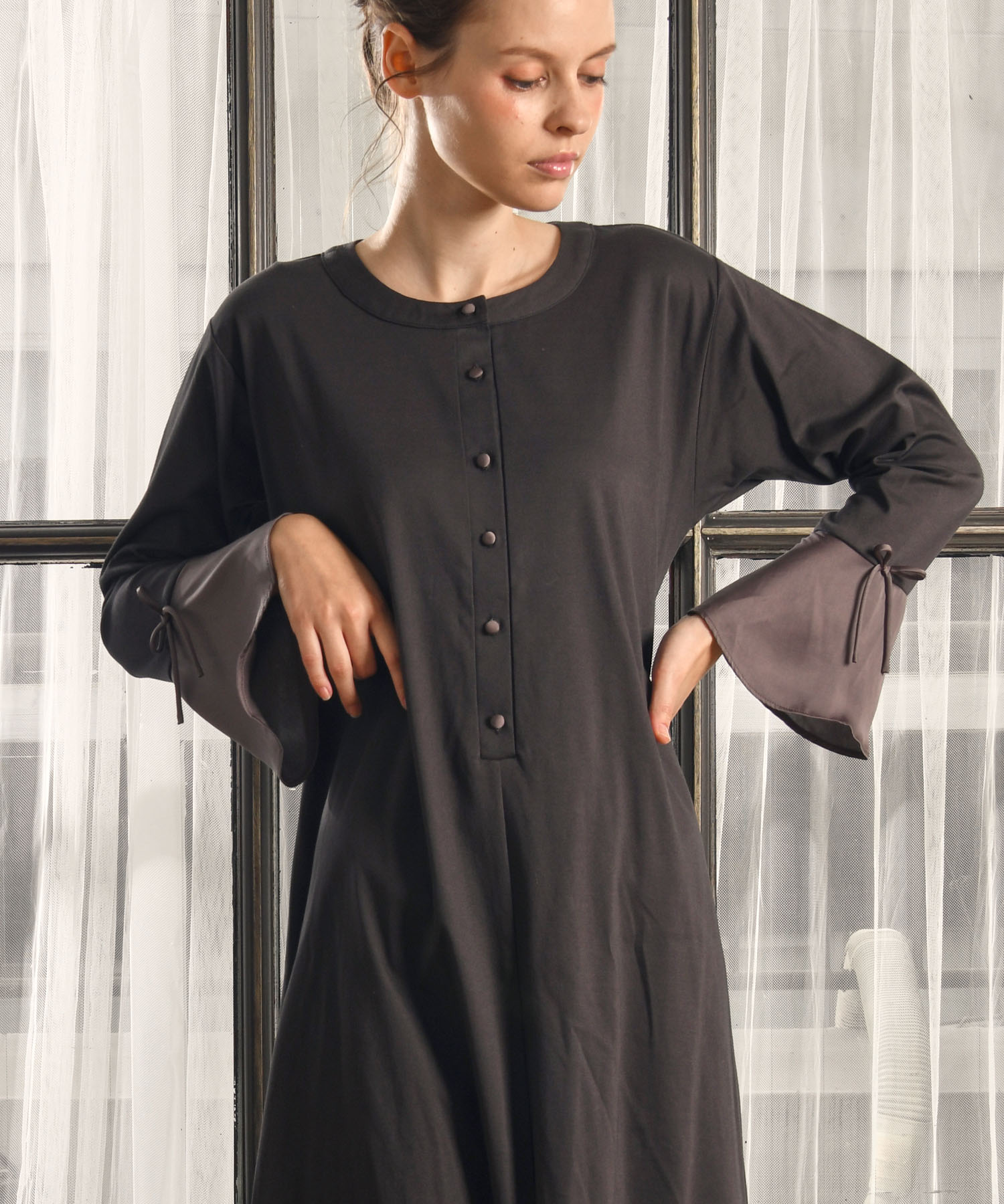 激安の Narue公式 公式 ナルエー Narue Narue 春 ルームウェア ワンピース ネグリジェ パジャマワンピース レディース ギフト 大人っぽい プレゼント ホワイト ピンク 21 綿 抗菌 抗ウイルス加工 クレンゼ 抗ウイルス加工スムースワンピース 母の日w 55 以上