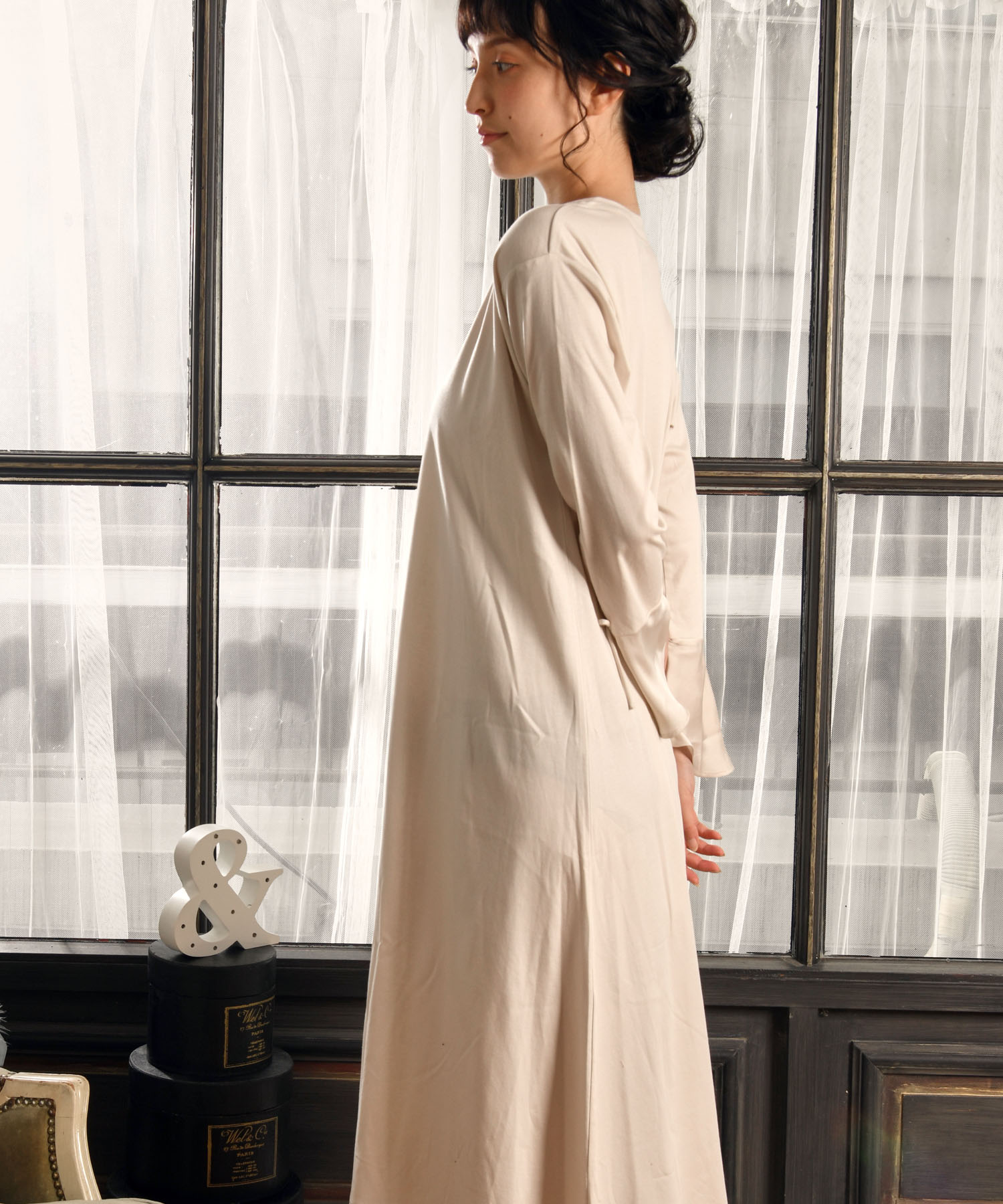 激安の Narue公式 公式 ナルエー Narue Narue 春 ルームウェア ワンピース ネグリジェ パジャマワンピース レディース ギフト 大人っぽい プレゼント ホワイト ピンク 21 綿 抗菌 抗ウイルス加工 クレンゼ 抗ウイルス加工スムースワンピース 母の日w 55 以上