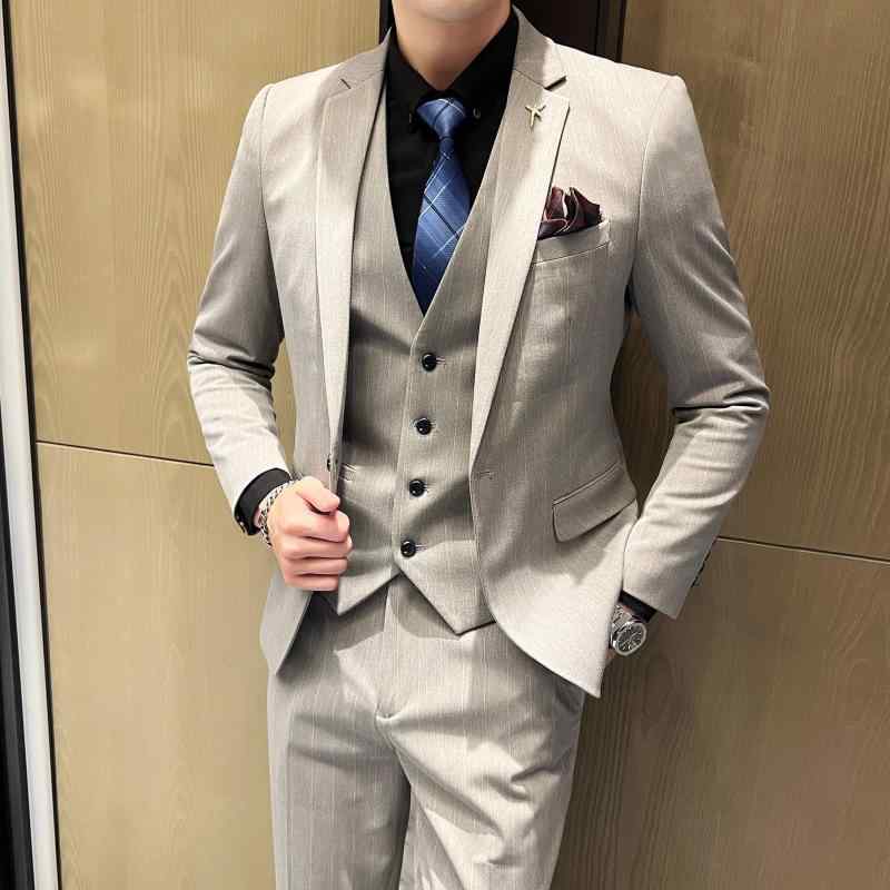 背広 メンズ 成人男性用 スリー平和条約 セットアップ か細い相応う 細身 韓国風 格好のいい 商行為 心地よい フォーマル 寄り合い 華燭の典 礼服 秋冬 生まれ変わり衣料繊維混紡 薄墨色 黒いこと