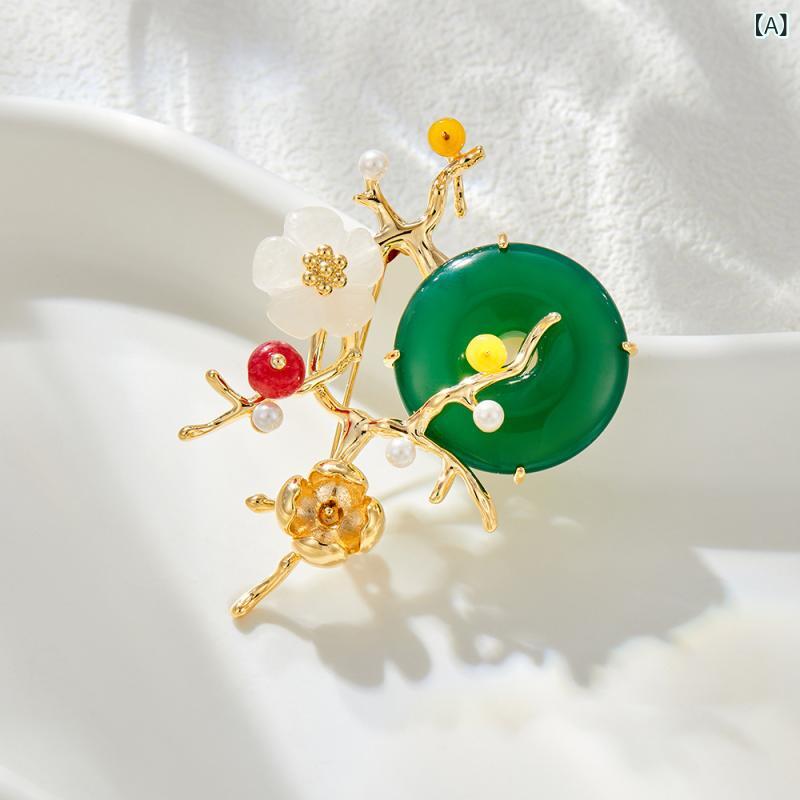 ブローチ レディース 模造翡翠 梅の花 レトロ エレガント 上品 繊細 精巧 フラワーモチーフ 銅合金 結婚式 パーティー 普段使い フォーマル コサージュ