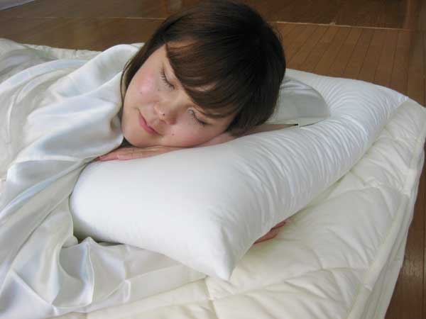 【日本製 枕】天使の肌触り ソフトタッチピロー 約43×63cm|ナルキ屋