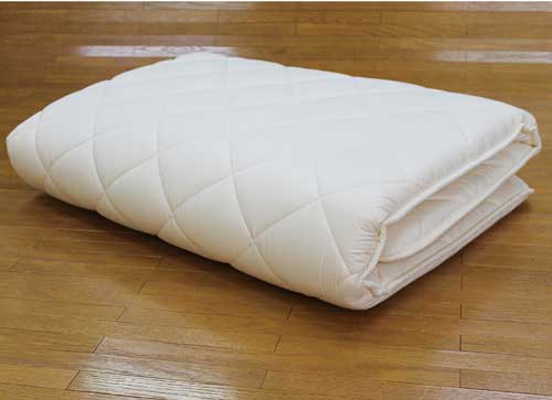 【送料無料】【日本製　硬めの敷布団】高密度防ダニ生地使用！清潔3層硬わた敷ふとん 　シングル