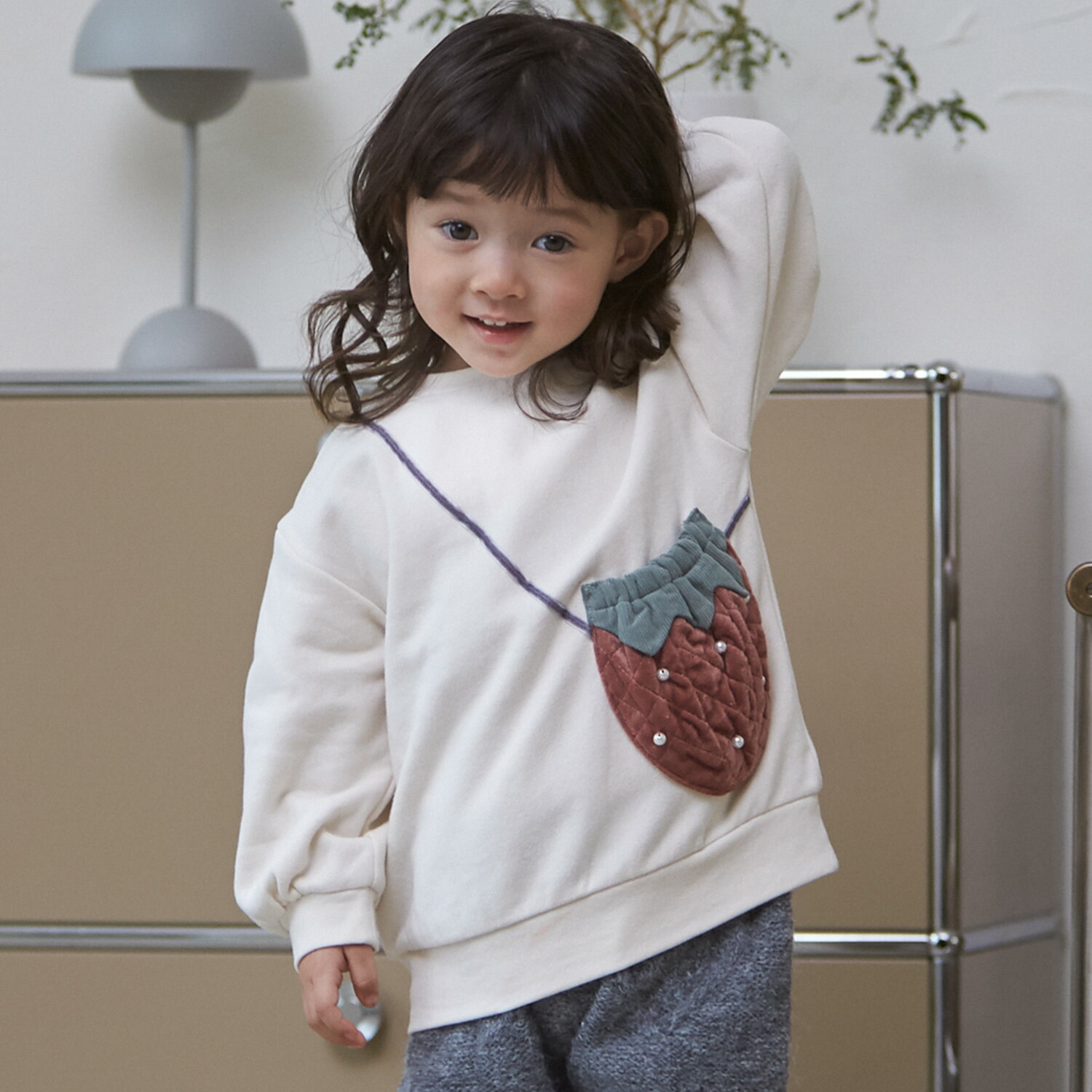 楽天市場】プティマイン(petit main)【裏起毛】いちごポシェット