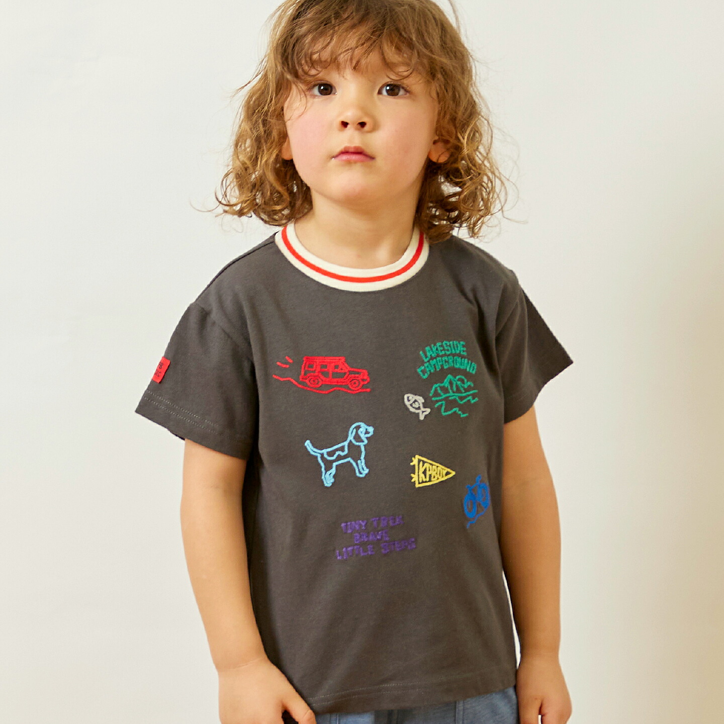 ケーピー(KP) ハンド刺しゅう風 半袖Tシャツ