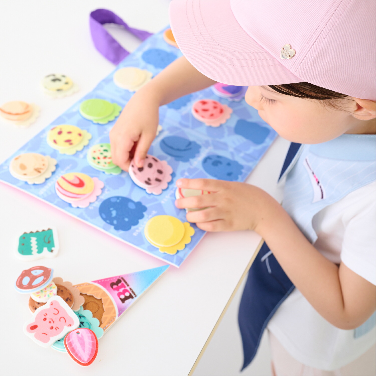 【期間限定20%OFF！】撥水スモックエプロン 長袖 お食事エプロン 3D立体ポケット お名前タグ付き 保育園 ベビー キッズ 男の子 女の子 お絵描き 粘土 砂遊び 汚れ防止 ドラム式乾燥機対応