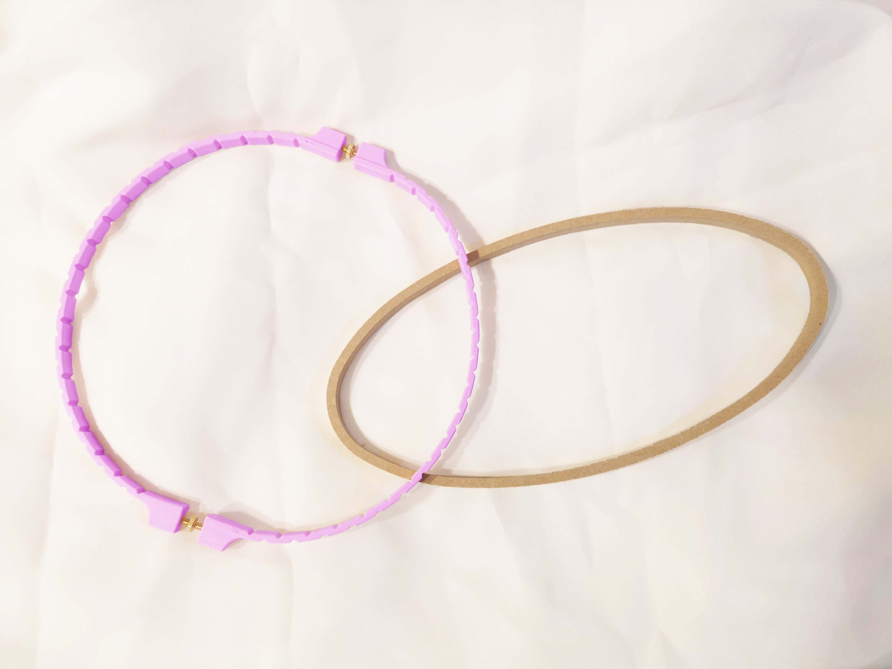 刺繍枠 楕円 大 12ｃｍ 25ｃｍ ピンク 手芸 手芸用品 手作り四角 四角枠 枠 桜色 さくら色 インチ 木 木材 Mdf 刺繍 変形 ネジ式 つまみ式 プレゼント リボン ハンドメイド クロスステッチ パッチワーク キルト Diy 小さい 小型 刺しゅう ししゅう かわいい