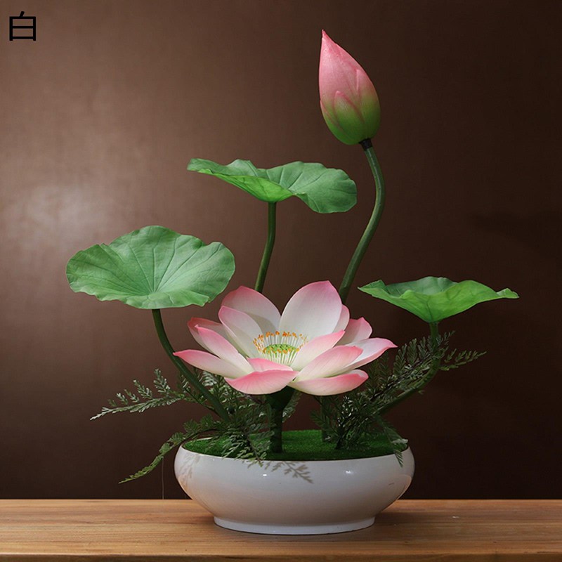造花インテリア 荷 ? 置き型 枯れない花 装飾花 観葉植物 卓上置き リアル 本物そっくり 害虫駆除不要 北欧 アート ins ガーデン飾り 装飾置物 贈り物 写真撮影 店舗 デコレーション 玄関 庭園