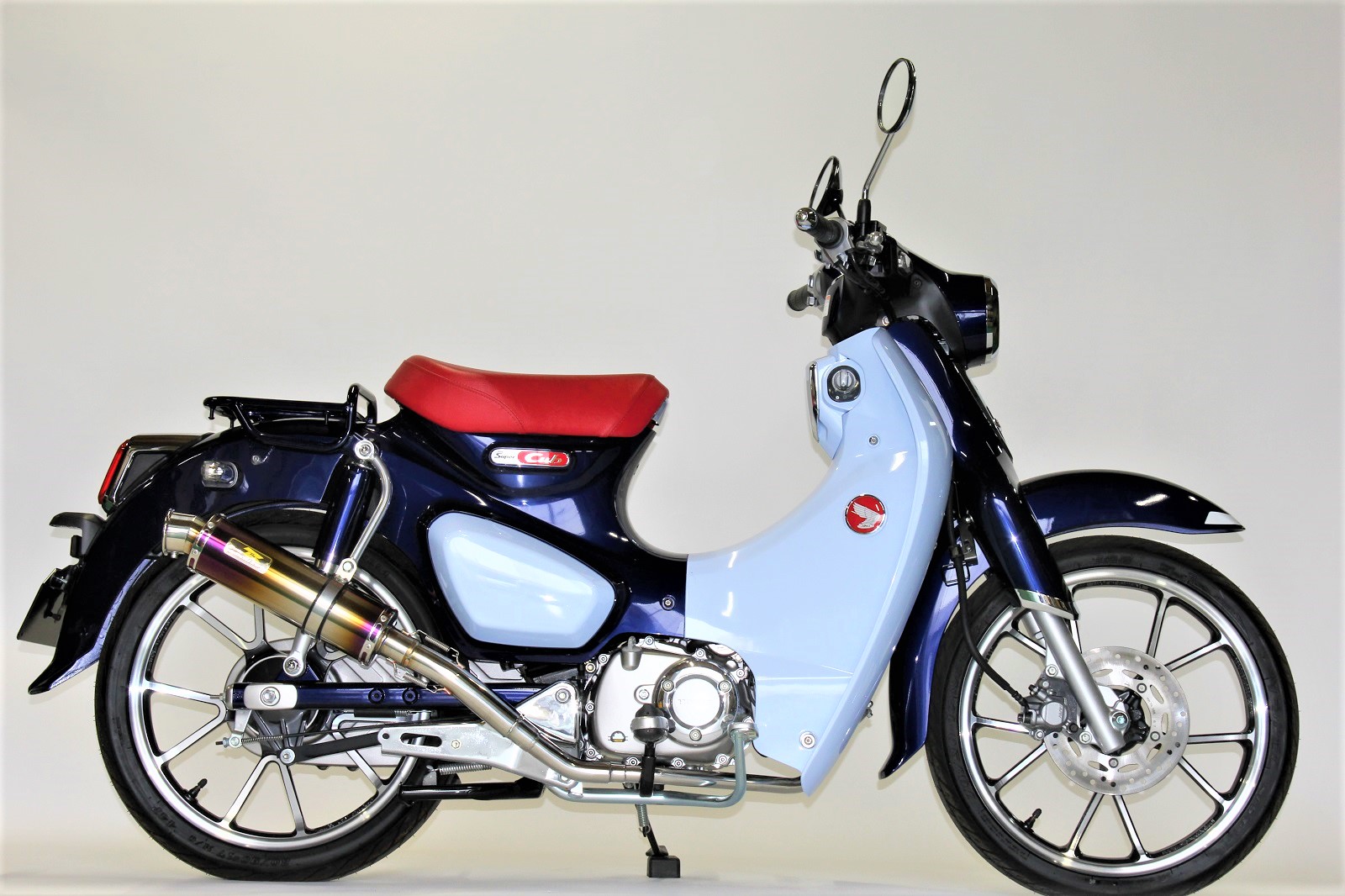 【国内メーカー Realize】 ホンダ スーパーカブ C125 (2BJ-JA48) 2018年～2020年 インジェクション モデル適合 Realize エンプレス ダウン マフラー チタン サイレンサー HONDA Super Cub FI カブ バイク カスタム パーツ リアライズ 日本製 国産 Made in Japan