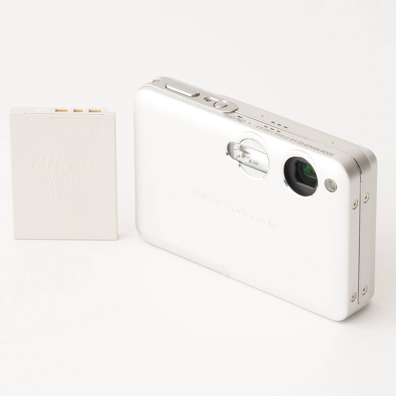 ニコン Nikon COOLPIX S1 しろがね色 コンパクトデジタルカメラ
