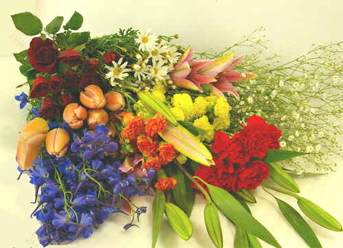 おまかせKIRIBANA ご自宅用 成人式 卒部式 お祝い 花束プレゼント 花 切花 生け花 季節 花束 お彼岸 仏花 花束 ボリューム 豪華 プレゼント お盆 秋彼岸