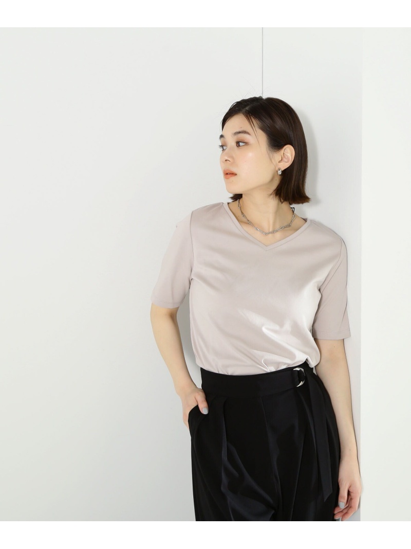 ＜ベーシックカットソーシリーズ＞Vネック NATURAL BEAUTY BASIC ナチュラルビューティベーシック トップス カットソー・Tシャツ  ベージュ ブラック ホワイト[Rakuten Fashion] | NATURAL BEAUTY BASIC