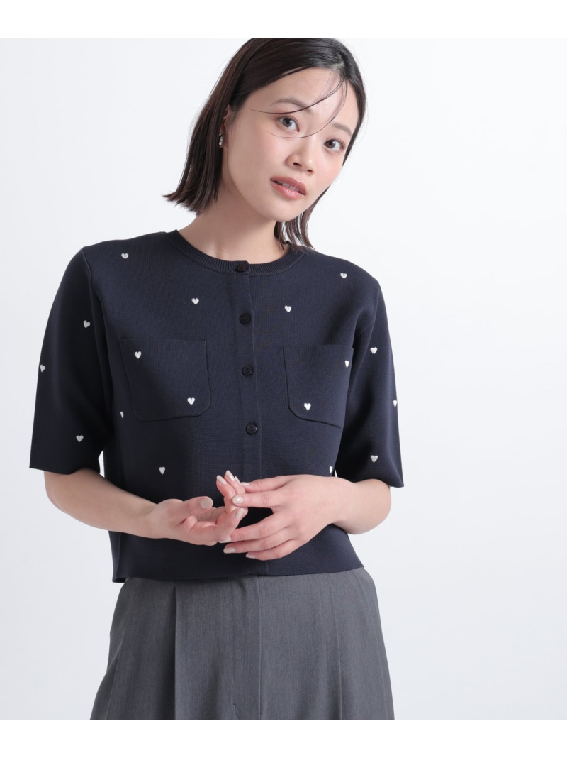 ハート形刺しゅう編み物上衣 NATURAL BEAUTY ベーシック ナチュラルビューティベーシック トップス ジレー 米国海軍 サクラ色 ベージュ 白いこと【此れから取っておく】*【貨物輸送無料】[ Fashion]